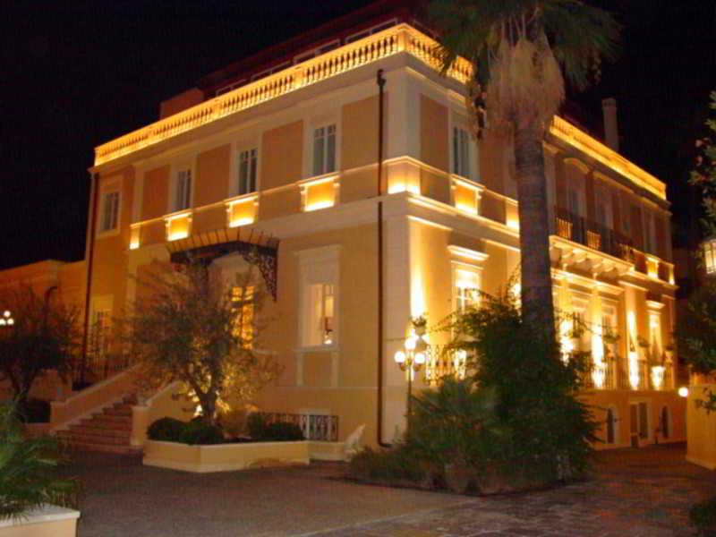 Hotel Villa Del Bosco Catania Exterior foto